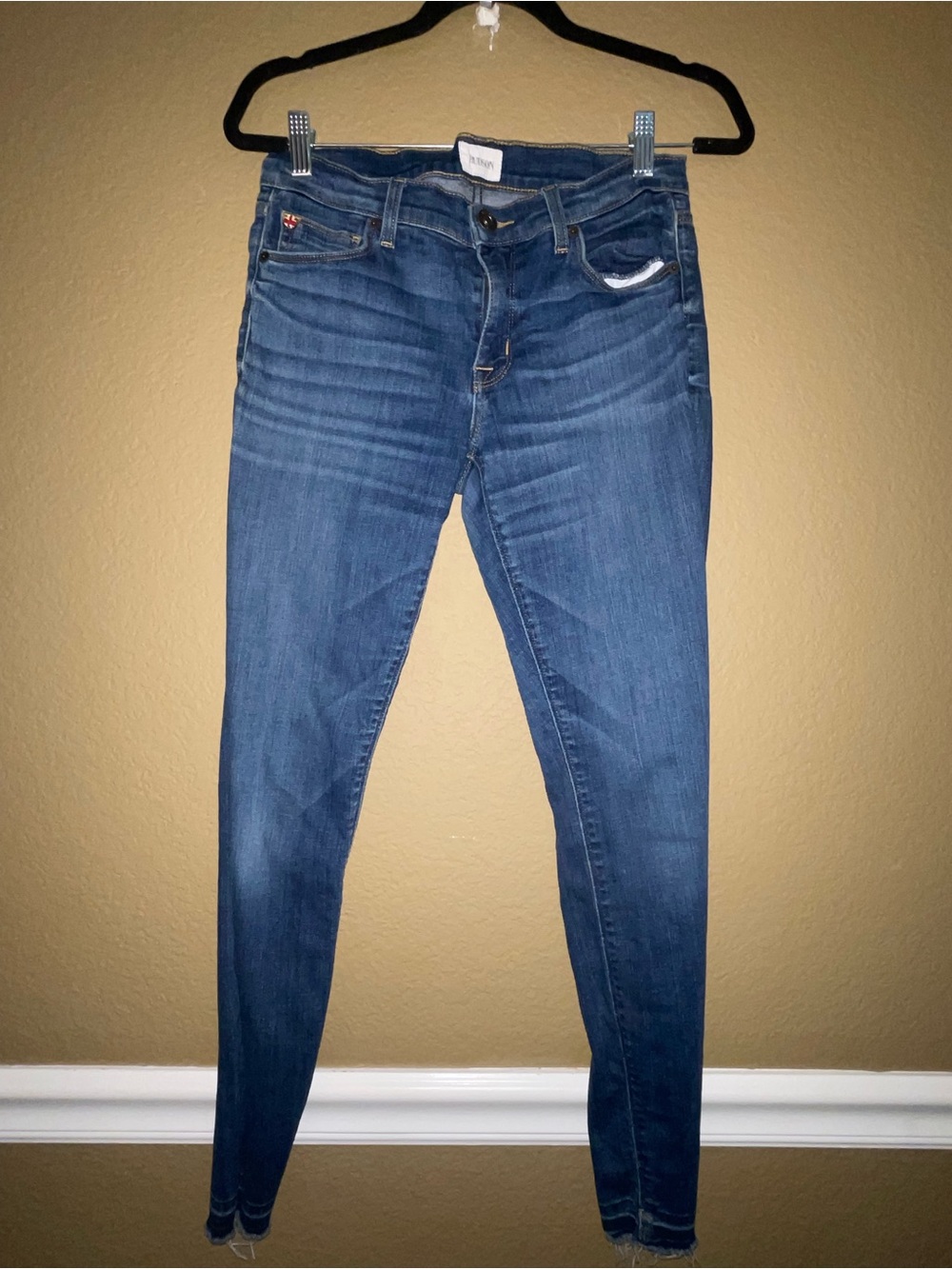 HUDSON size 28 Women’s Blue Skinny Jeans - Classic Stretch Denim frayed ankle